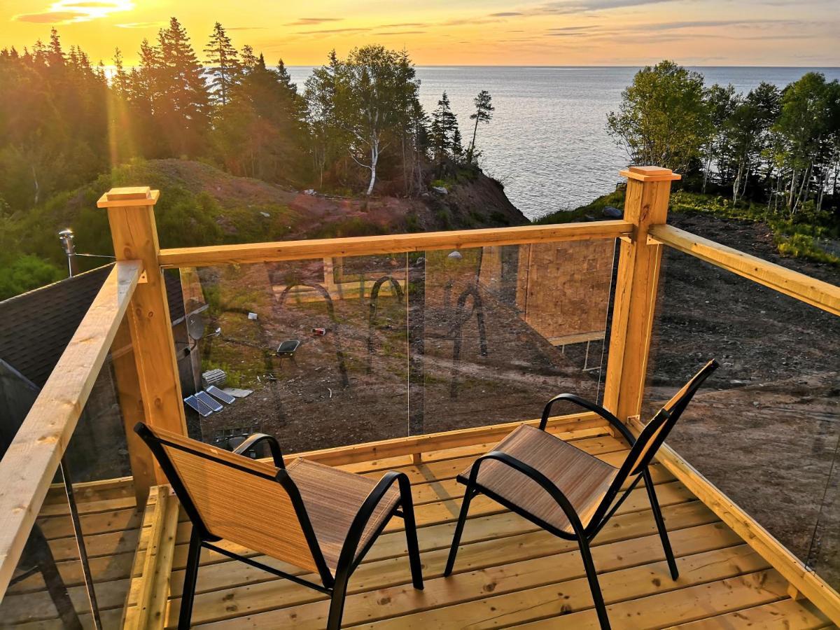 North Shore Retreat - Off-Grid - Oceanfront Indian Brook Εξωτερικό φωτογραφία