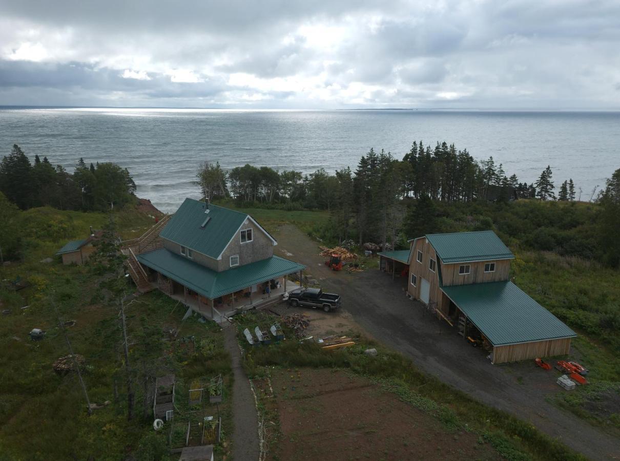 North Shore Retreat - Off-Grid - Oceanfront Indian Brook Εξωτερικό φωτογραφία